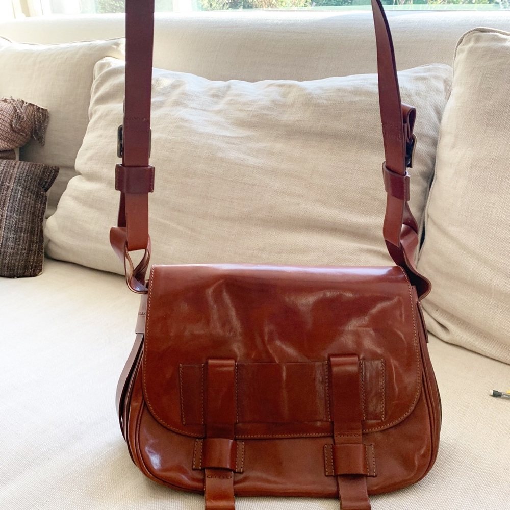 Ugg Italian leather purse